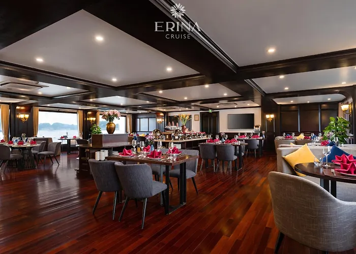 Erina Cruise By Hag  5*