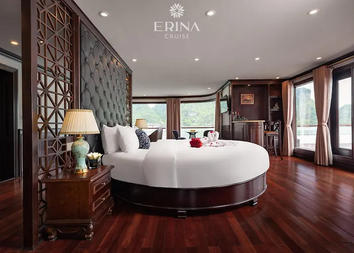 Erina Cruise By Hag  5*